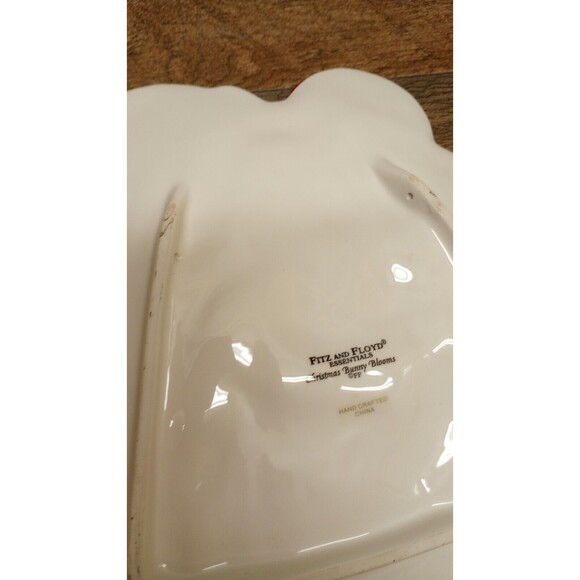 2004 Fitz and Floyd Essentials Canape Christmas BUNNY BLOOMS Plate Wall Hanging - Picture 6 of 8